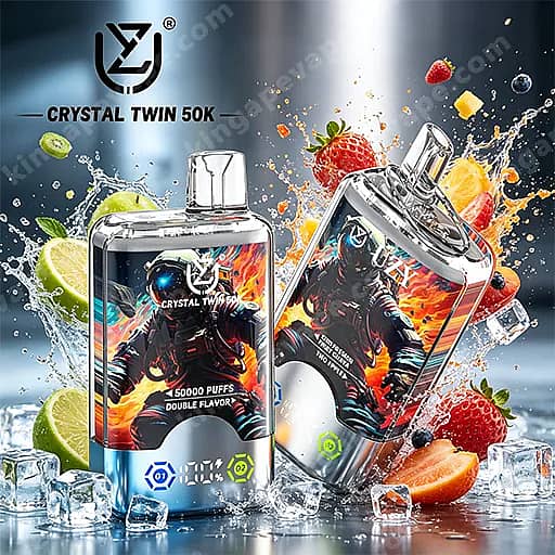 Dos dispositivos de vapeo rectangulares transparentes con la etiqueta Crystal Twin 50K, uno en posición vertical y el otro inclinado, presentan una figura blindada oscura en la etiqueta y el texto 50000 inhalaciones y doble sabor; .
